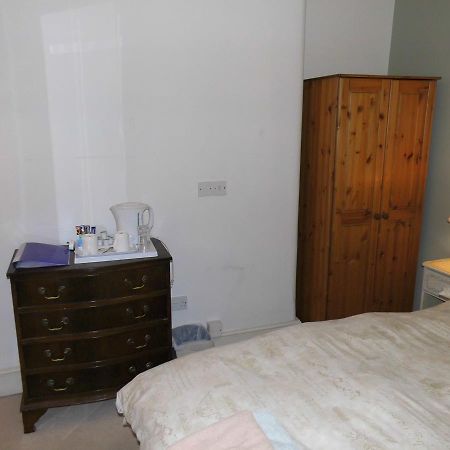Greystones Bed And Breakfast โรเชสเตอร์ ภายนอก รูปภาพ