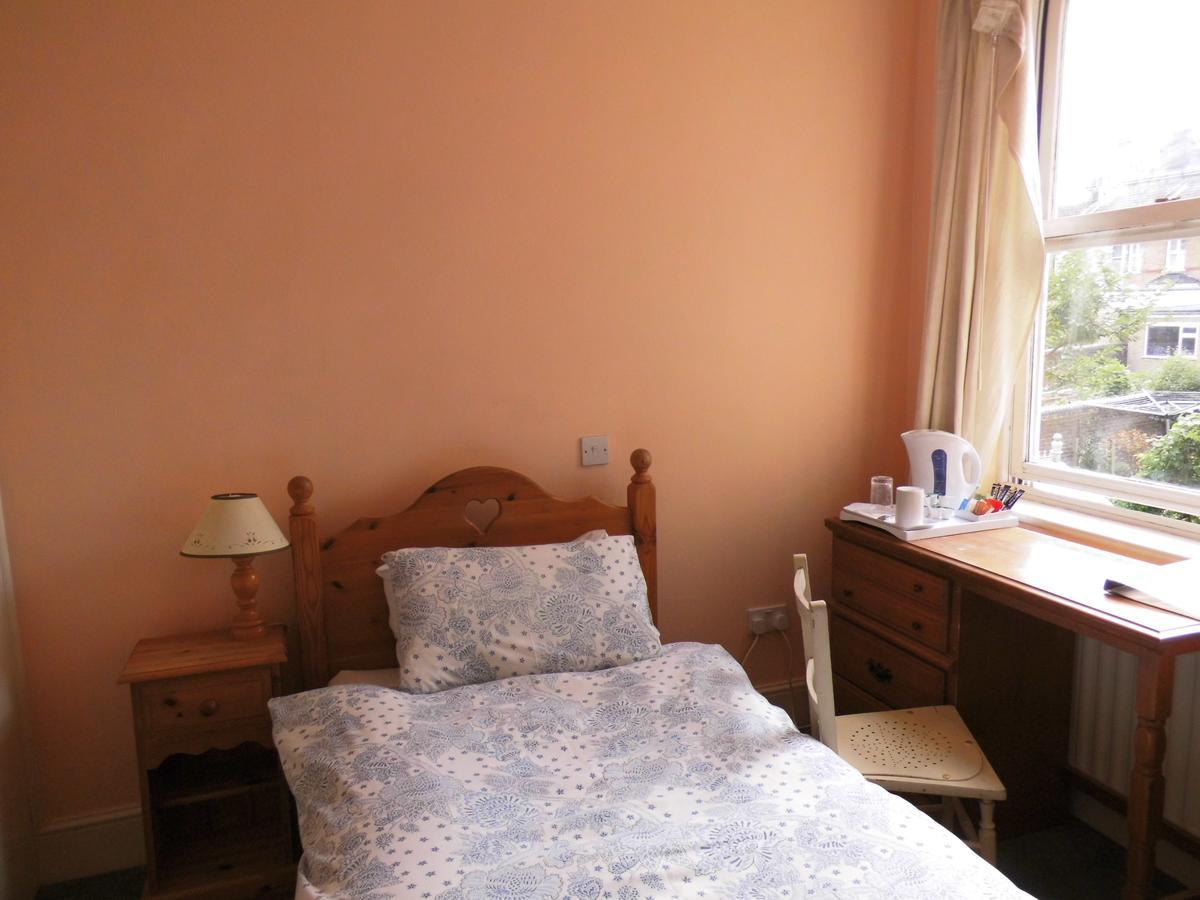 Greystones Bed And Breakfast โรเชสเตอร์ ภายนอก รูปภาพ