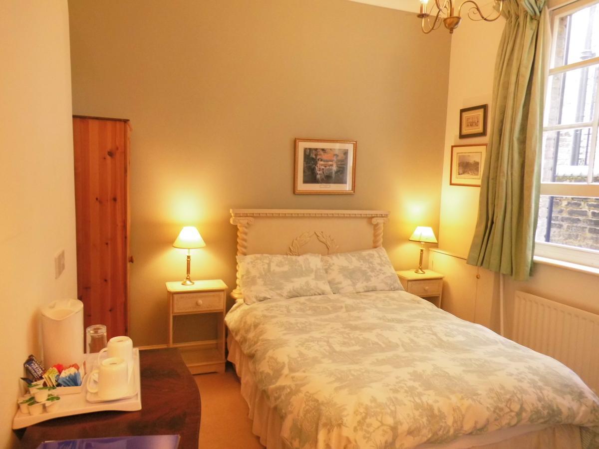 Greystones Bed And Breakfast โรเชสเตอร์ ภายนอก รูปภาพ