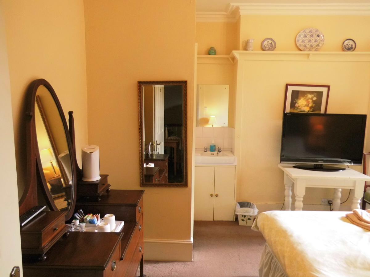 Greystones Bed And Breakfast โรเชสเตอร์ ภายนอก รูปภาพ